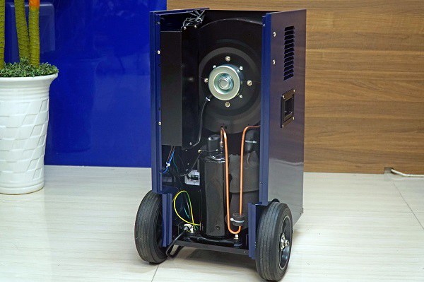 Máy hút ẩm công nghiệp FUJIHAIA DH70BL