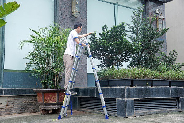 Thang rút gọn Advindeq ADT706B